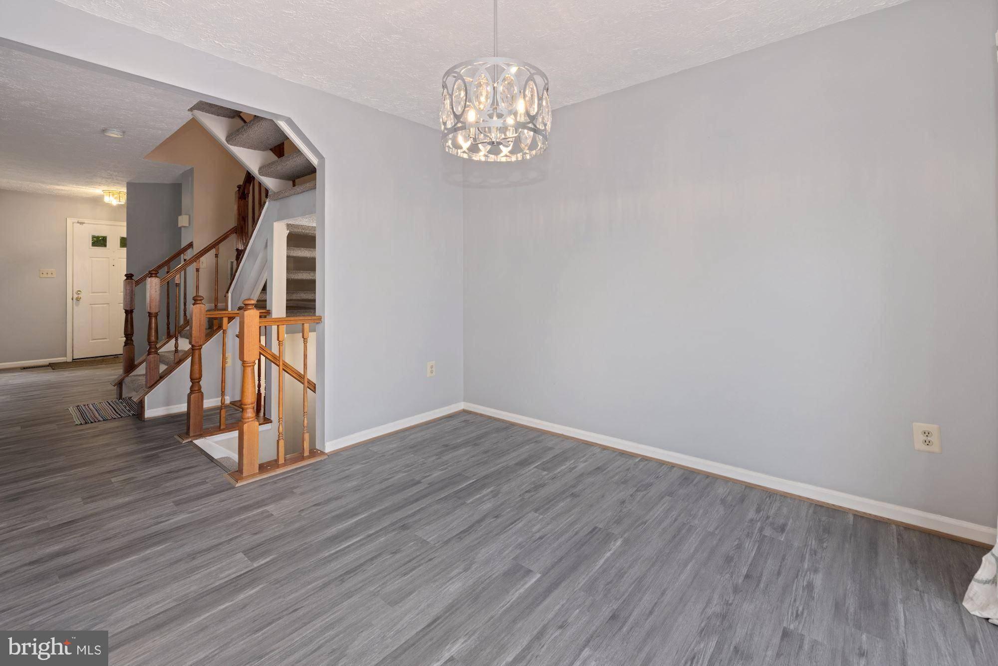 Germantown, MD 20874,7 SKY BLUE CT