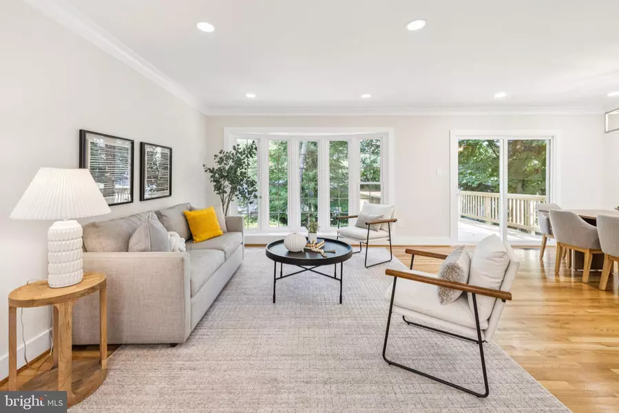 2437 ROCKBRIDGE ST, Vienna, VA 22180