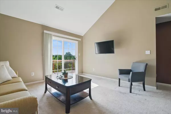 Quakertown, PA 18951,175 WRANGLER CT #175