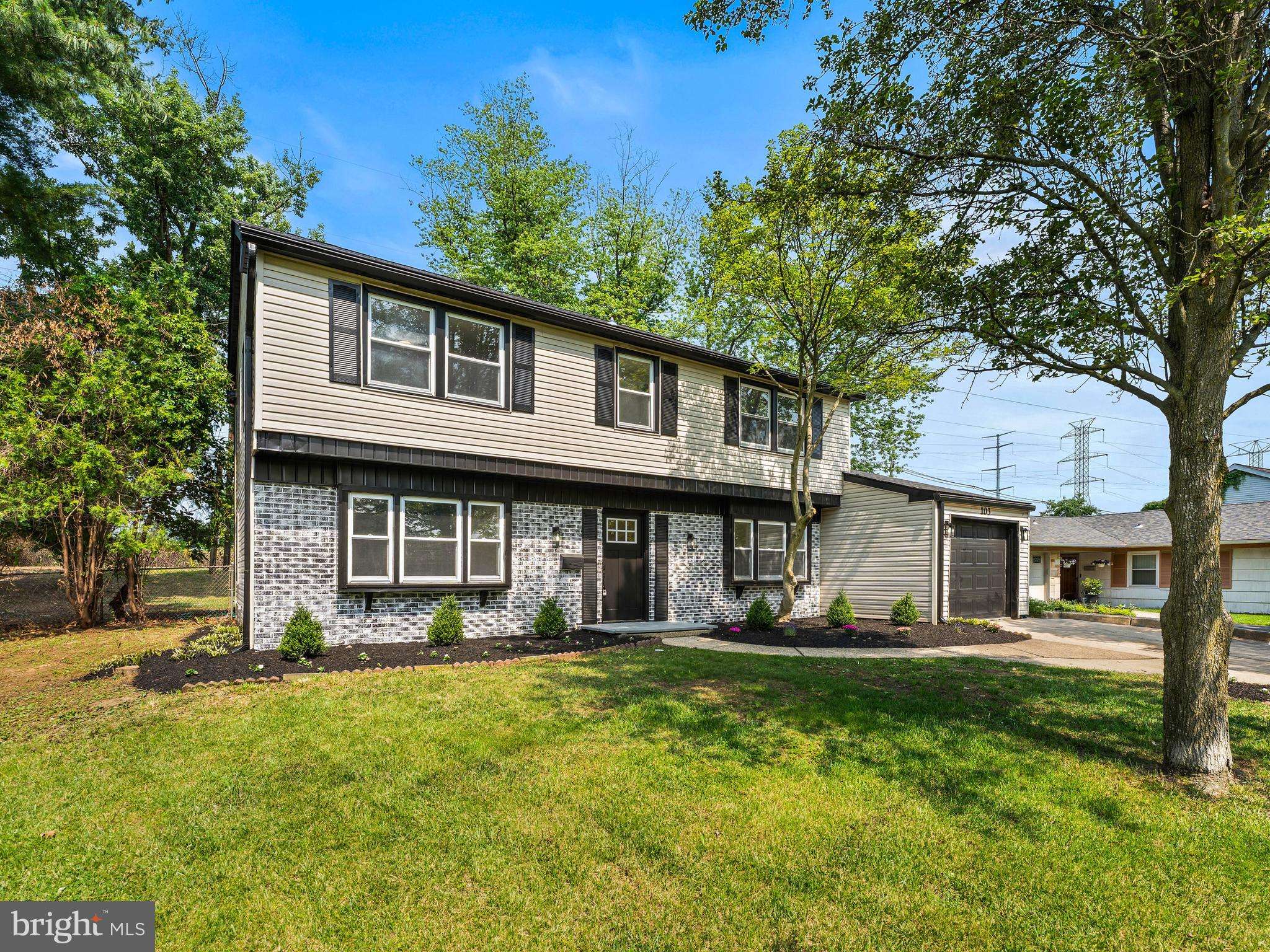 Willingboro, NJ 08046,103 HILLCREST LN