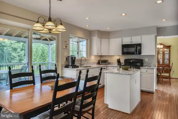Ashburn, VA 20147,43076 STONECOTTAGE PL