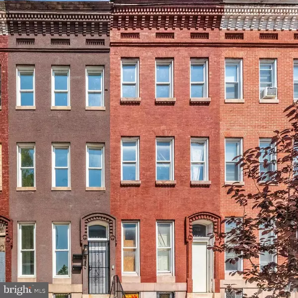 Baltimore, MD 21217,750 DOLPHIN ST