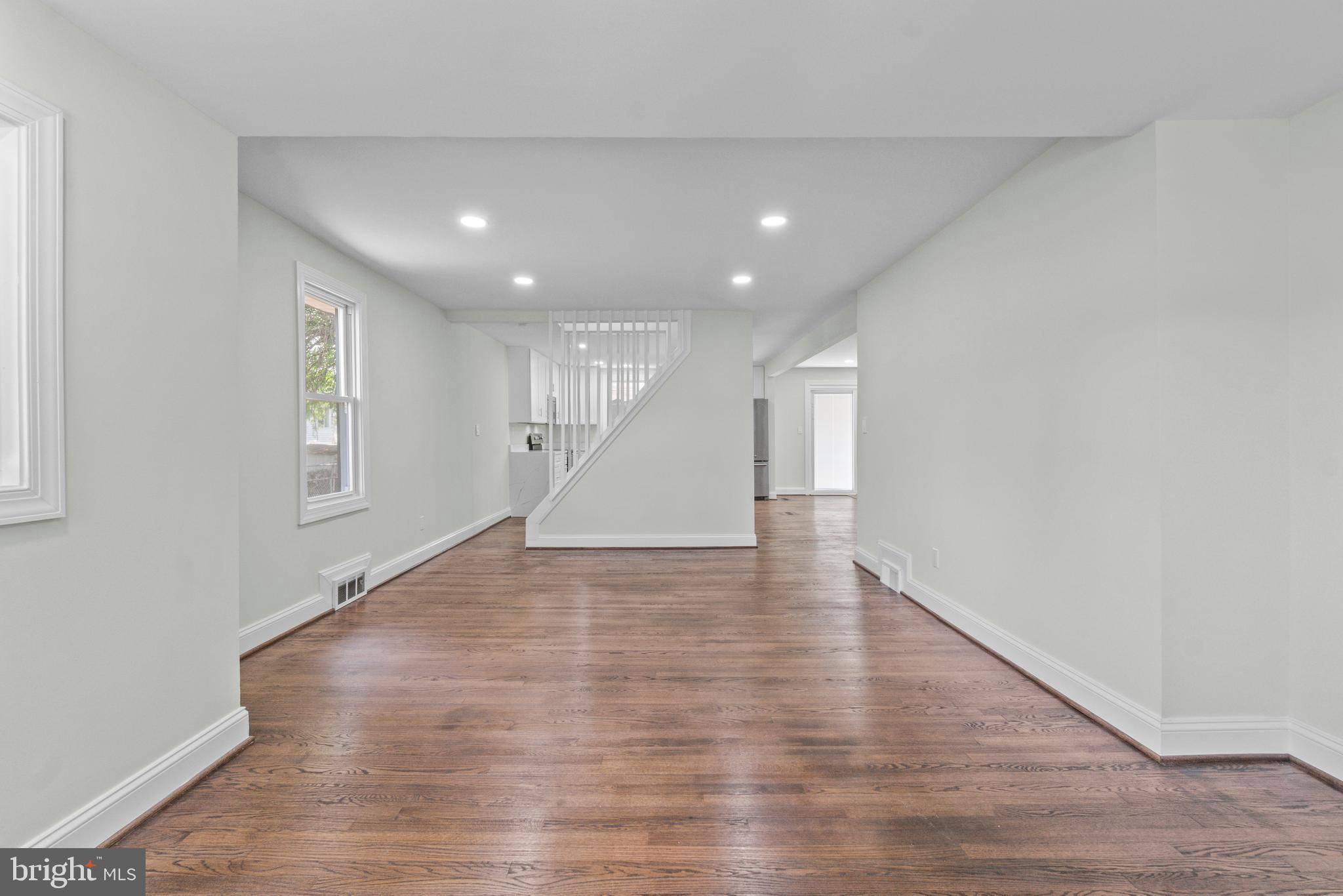 Pasadena, MD 21122,7724 CENTRAL AVE