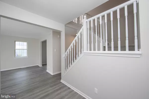 Voorhees, NJ 08043,28 COUNTRY LN