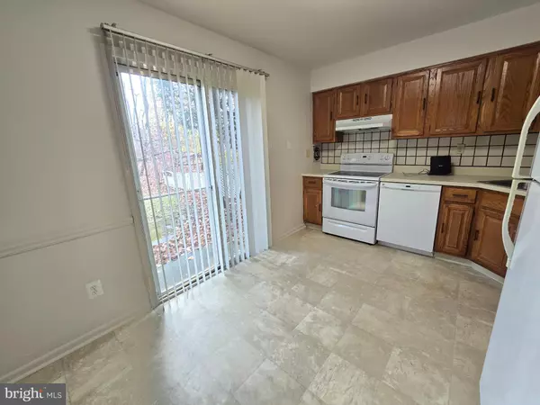 Yardley, PA 19067,564 S DOVE RD #A