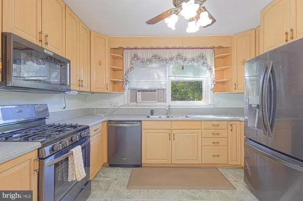 Takoma Park, MD 20912,7427 CARROLL AVE