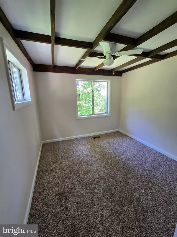 Hedgesville, WV 25427,556 TRAPPER RIDGE LN