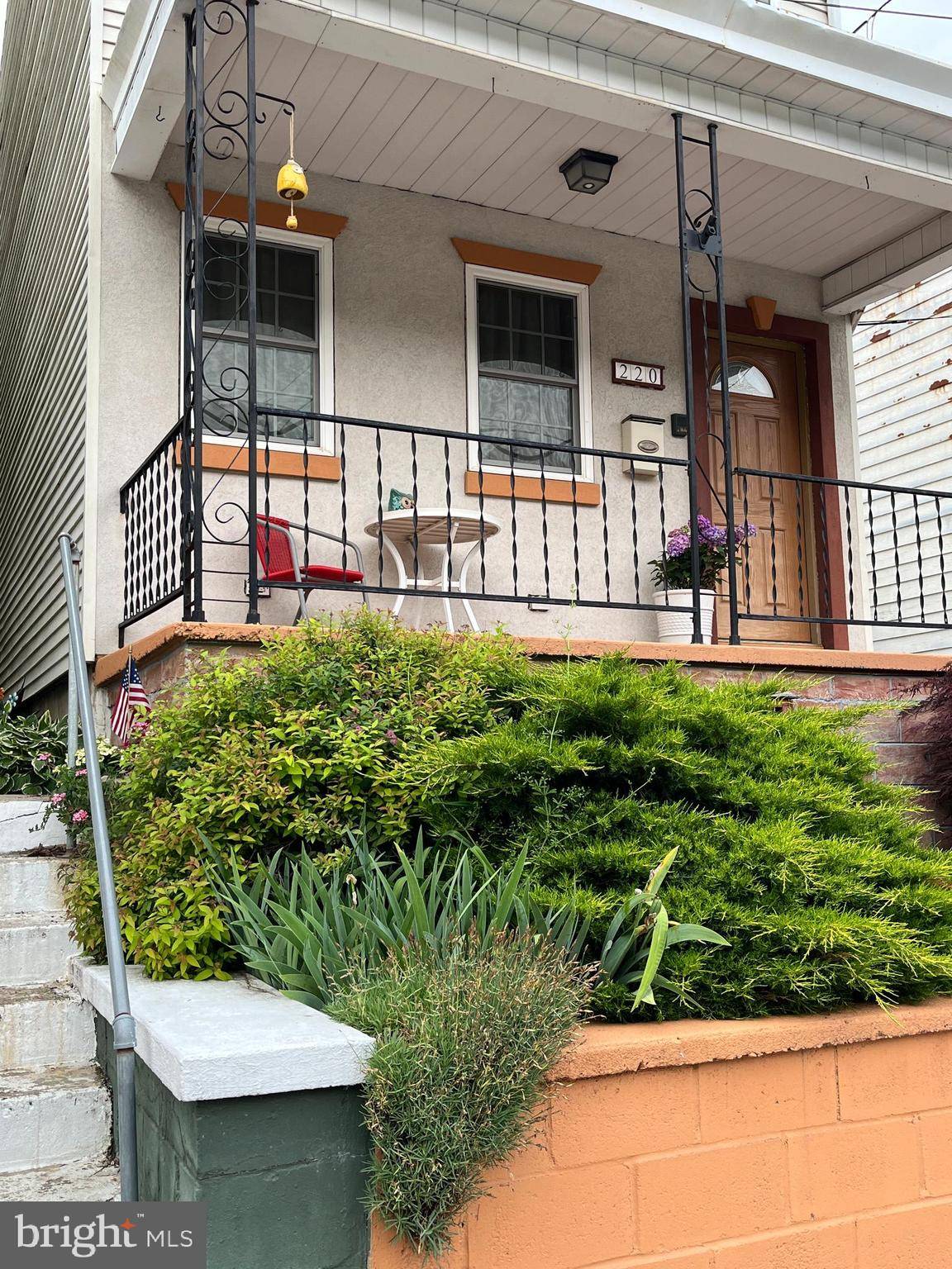 Pottsville, PA 17901,RAILROAD ST. W #220