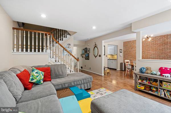 Plymouth Meeting, PA 19462,13 SUMMIT CT
