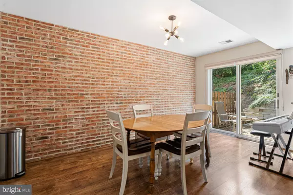Plymouth Meeting, PA 19462,13 SUMMIT CT