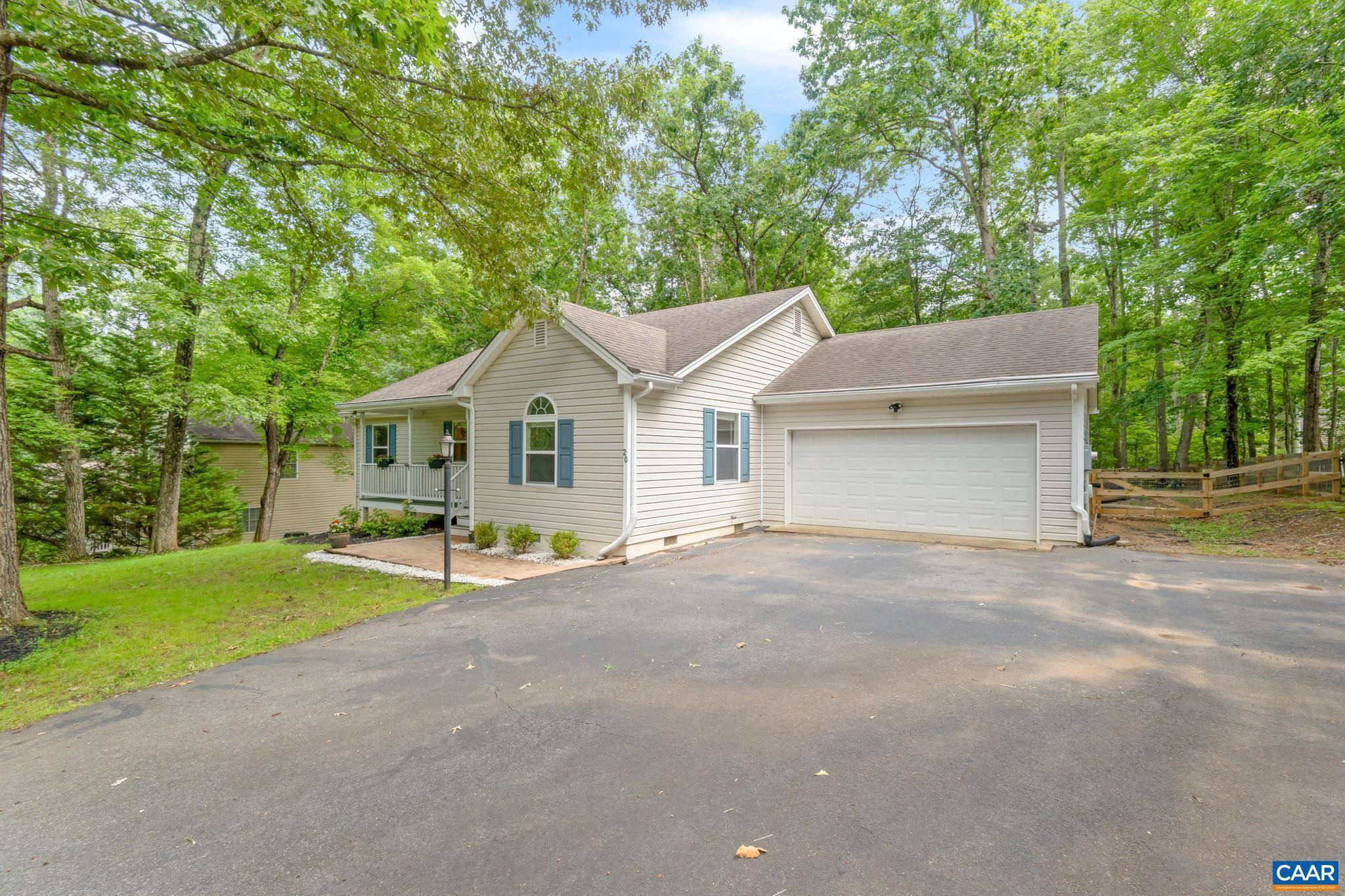 Palmyra, VA 22963,20 COLONIAL RD