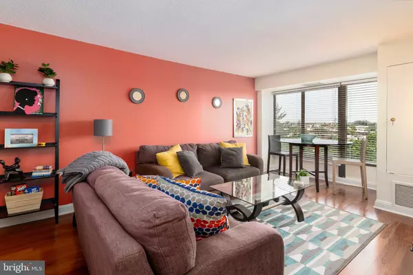 Philadelphia, PA 19130,2001 HAMILTON ST #925