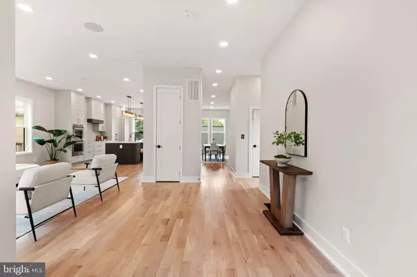 Washington, DC 20015,6008 34TH PL NW