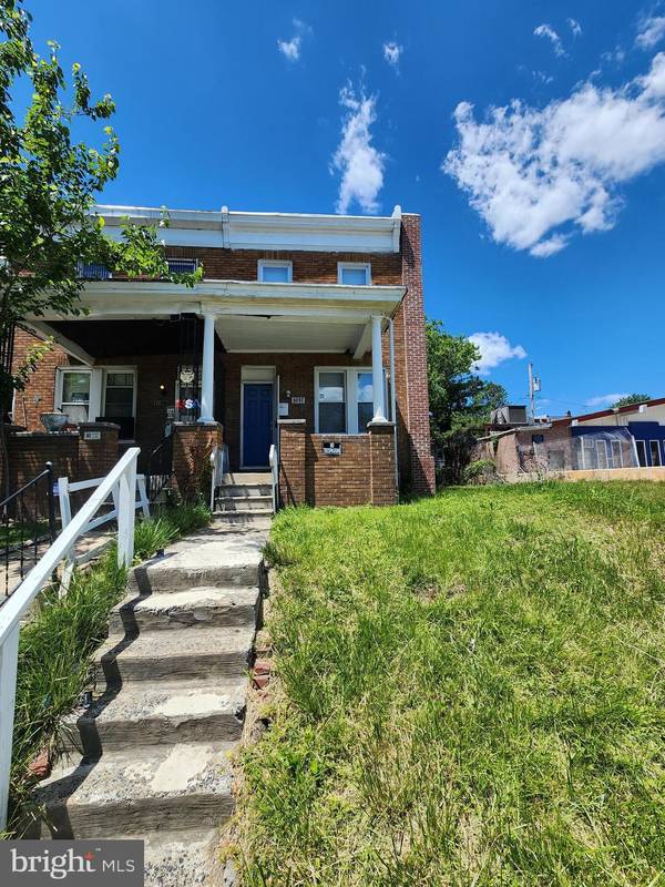 1528 N MONROE ST, Baltimore, MD 21217