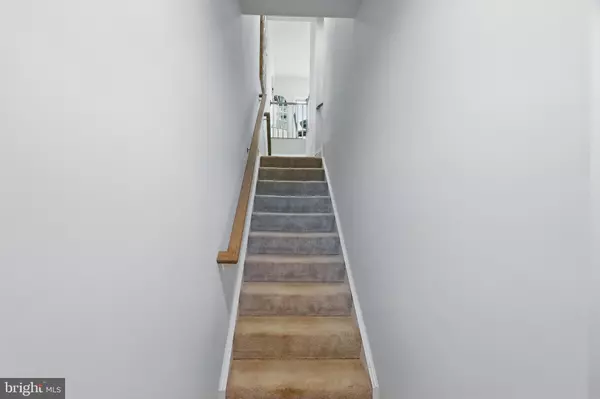 New Market, MD 21774,10708 SAPONI DR