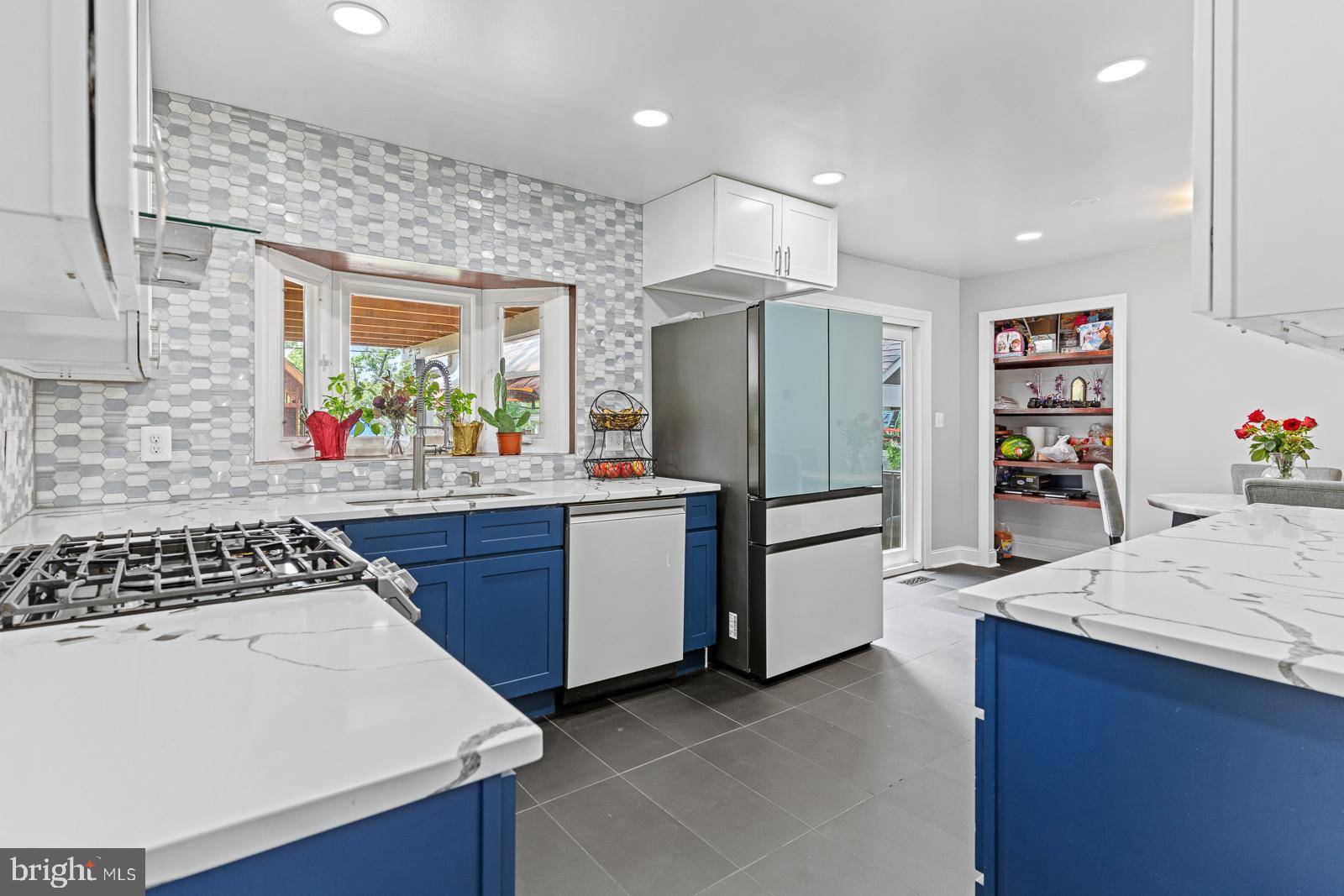 Laurel, MD 20724,338 EAGLE HBR S