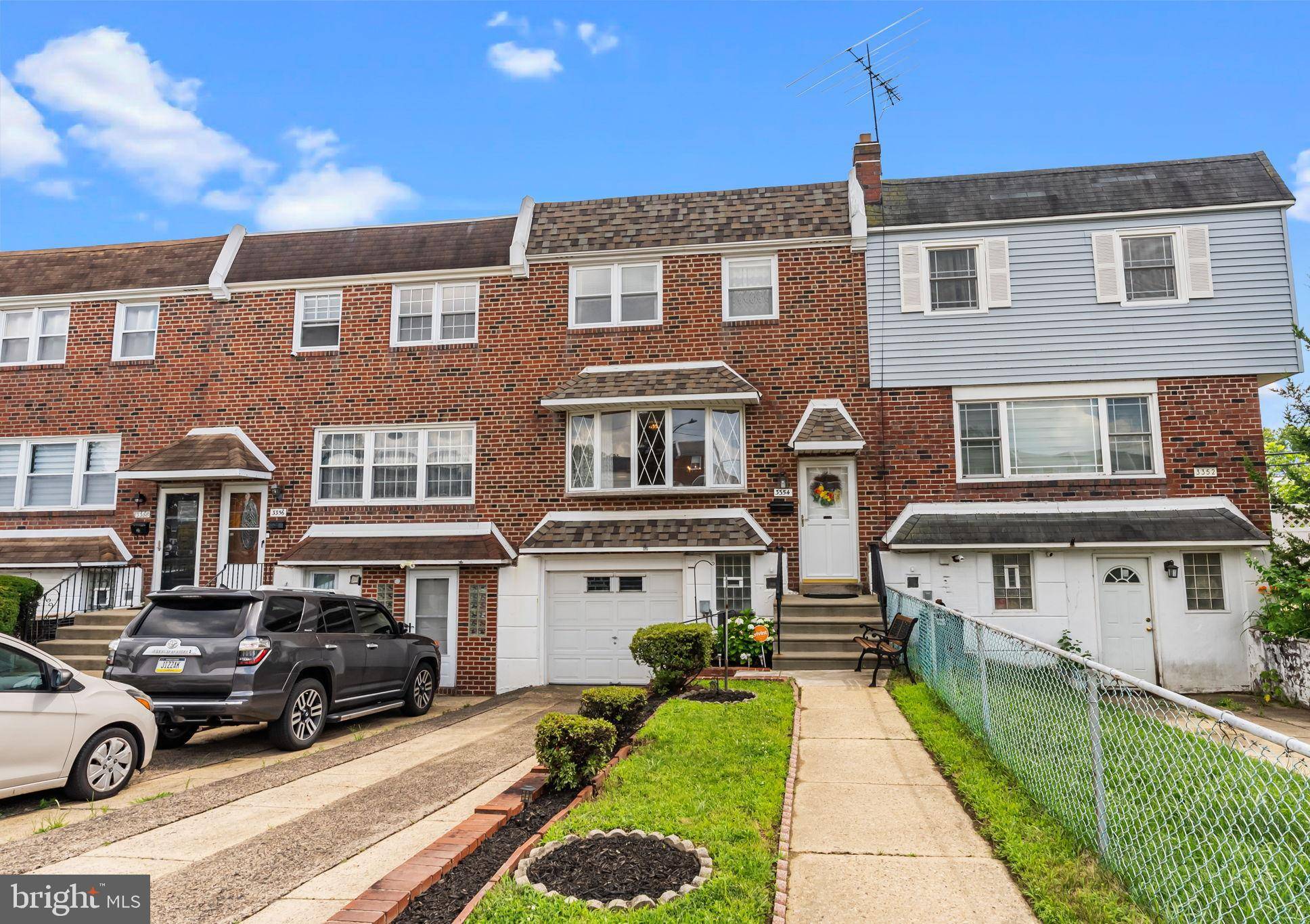 3354 KAYFORD CIR, Philadelphia, PA 19114