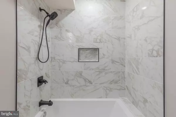 Washington, DC 20002,1237 OATES ST NE #1