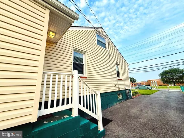 Baltimore, MD 21222,235 TRAPPE RD