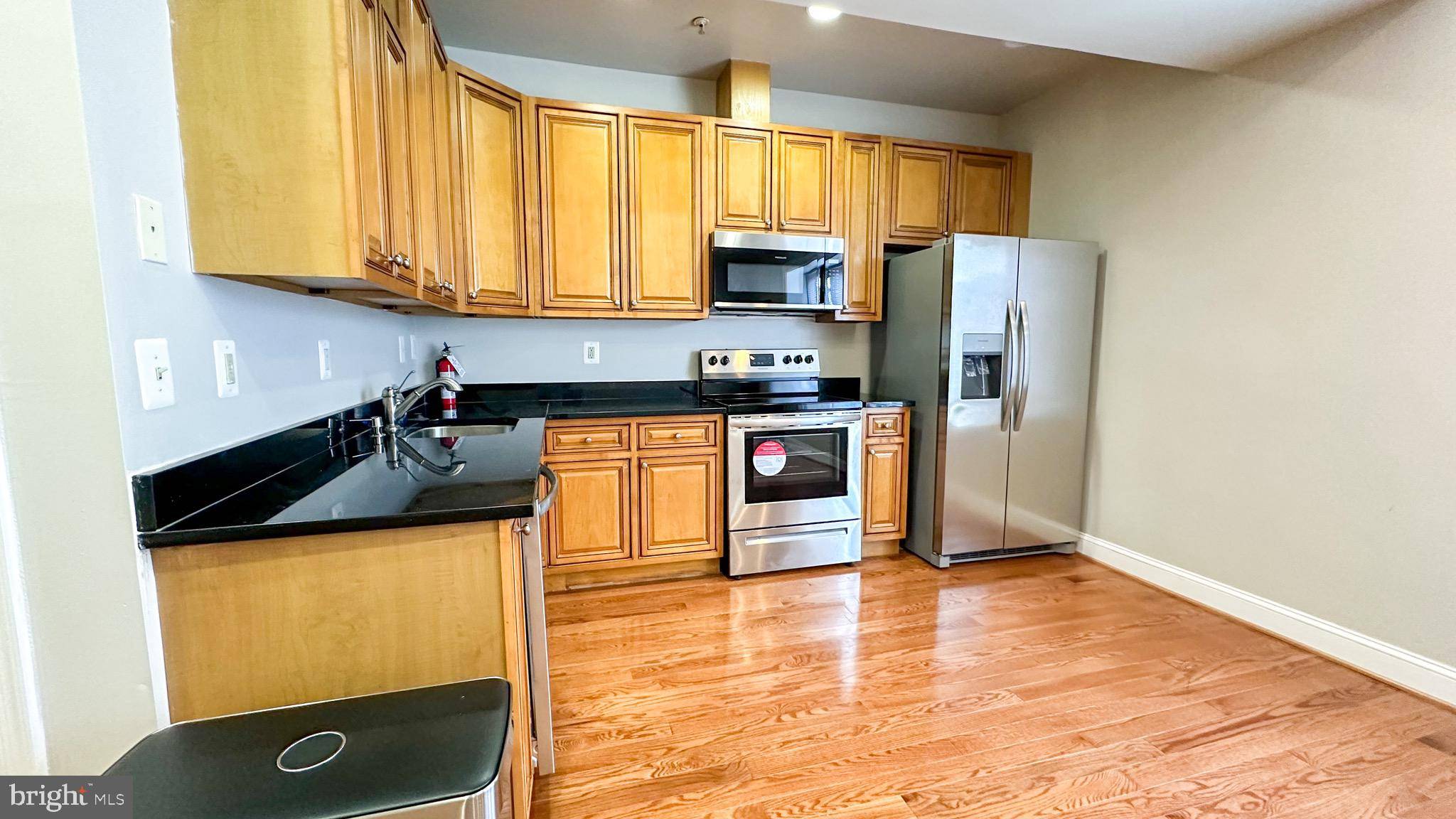 Washington, DC 20010,3408 SHERMAN AVE NW #101