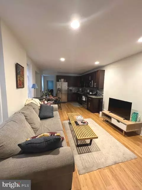 Philadelphia, PA 19104,4007 SPRING GARDEN ST #1