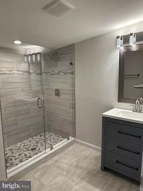 Winchester, VA 22601,1004 S CAMERON ST