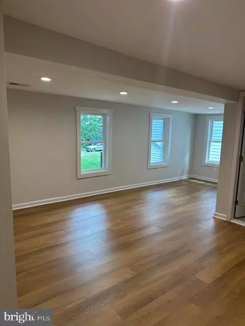 Winchester, VA 22601,1004 S CAMERON ST