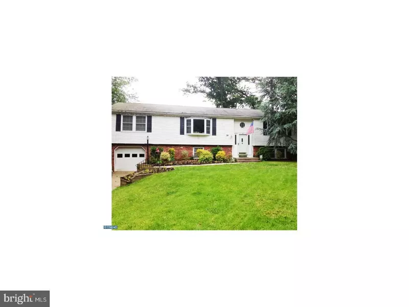 26 TALL OAKS DR, Clementon, NJ 08021