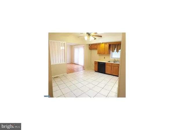 Clementon, NJ 08021,26 TALL OAKS DR