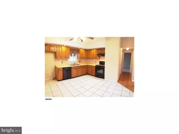 Clementon, NJ 08021,26 TALL OAKS DR
