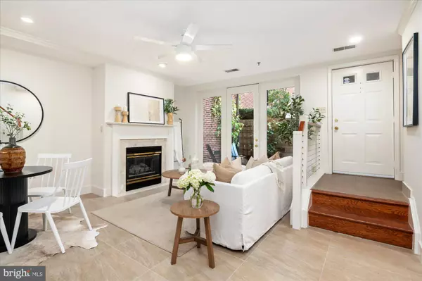 Washington, DC 20009,1913 KALORAMA PL NW #13