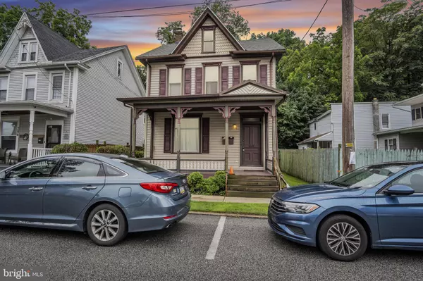 204 S 2ND ST, Wormleysburg, PA 17043