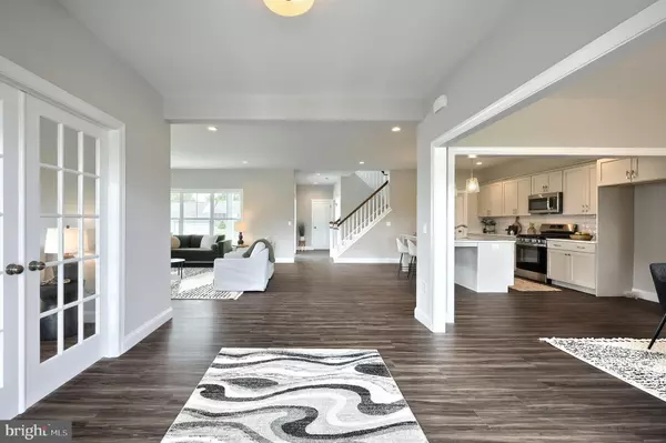 Mechanicsburg, PA 17055,501 ESTATE DR