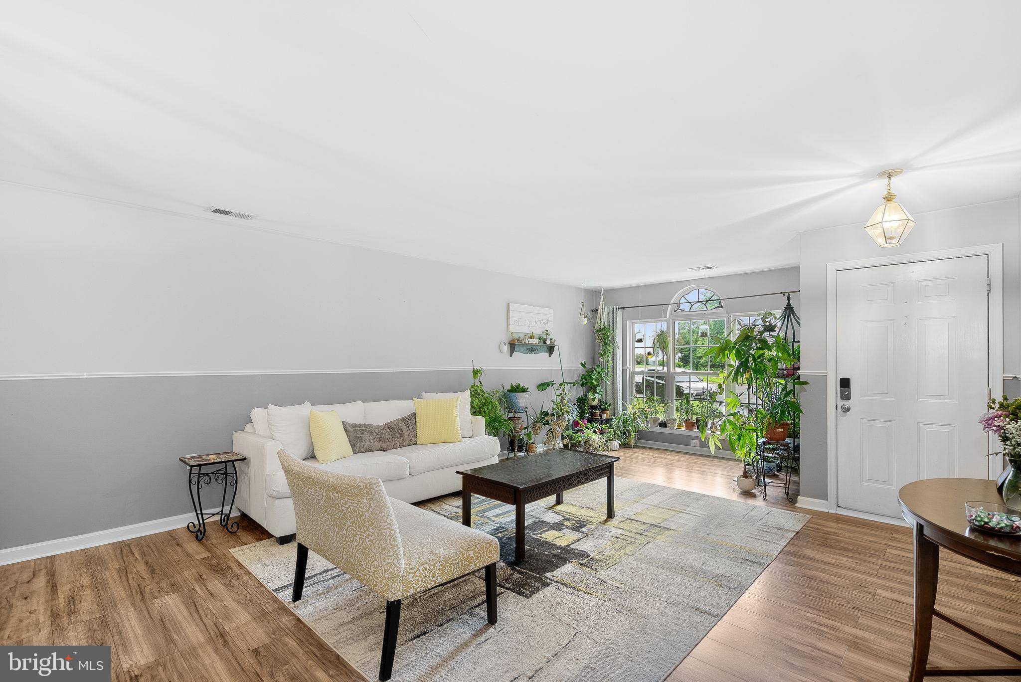 Round Hill, VA 20141,17391 ARROWOOD PL