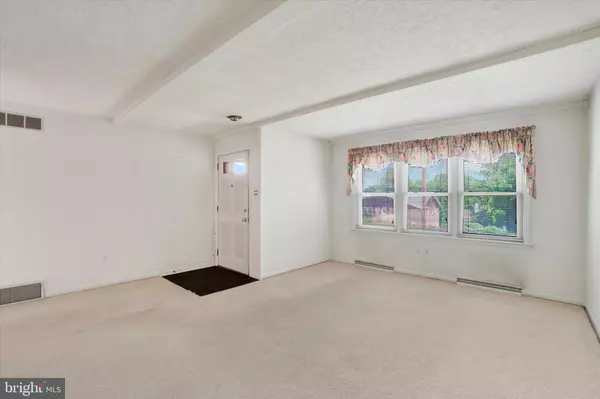 York, PA 17403,716 HILLCREST RD