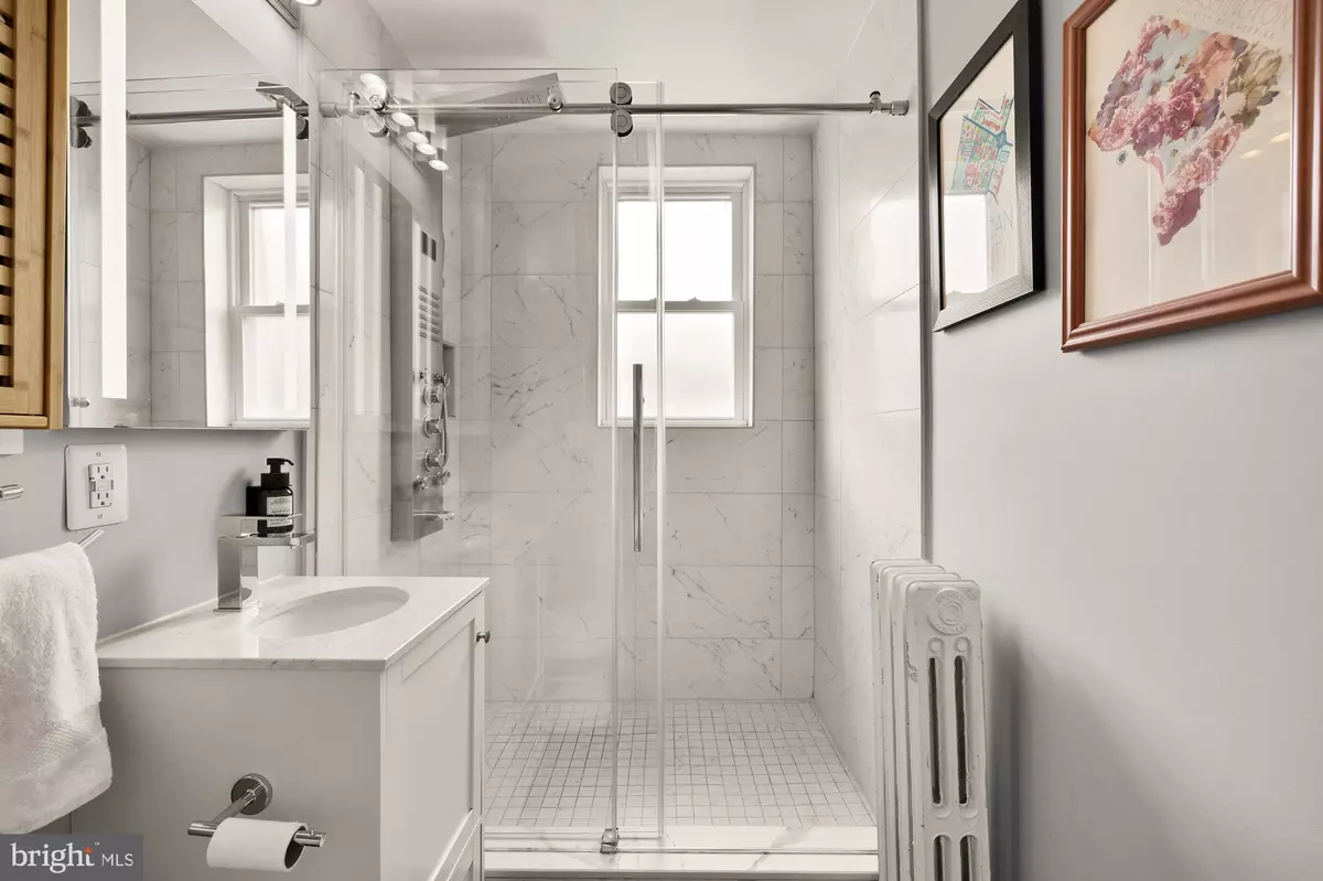 Washington, DC 20009,1820 CLYDESDALE PL NW #309