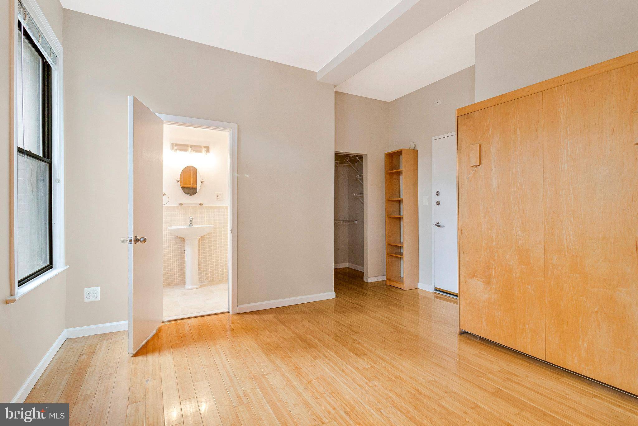 Washington, DC 20009,1822-15TH NW 15TH ST NW #202