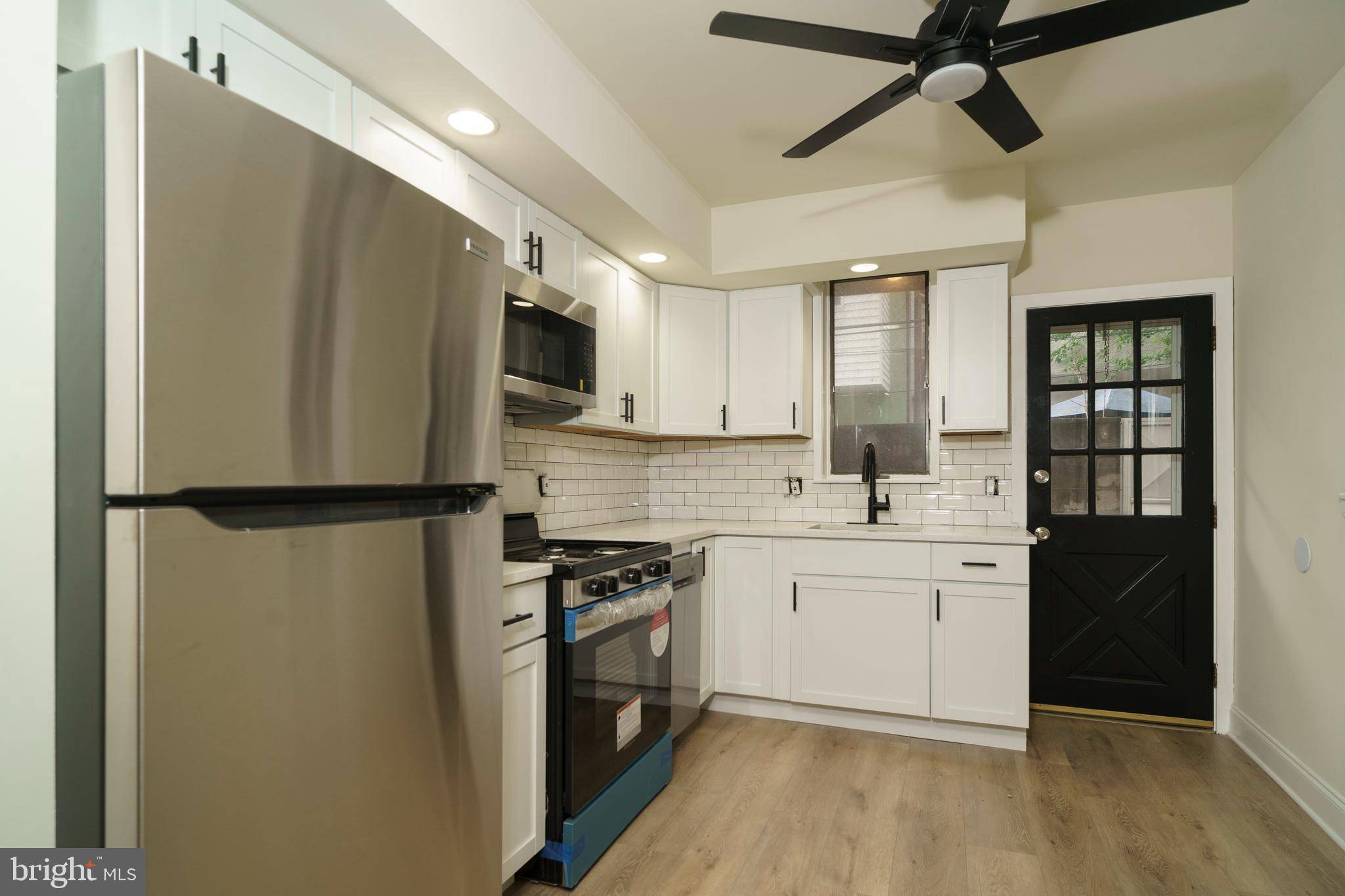 Philadelphia, PA 19148,2529 S CAMAC ST