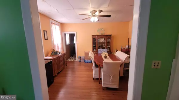 Philadelphia, PA 19143,5642 CEDAR AVE