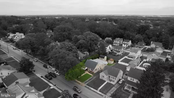 Glenolden, PA 19036,609 S ELMWOOD AVE