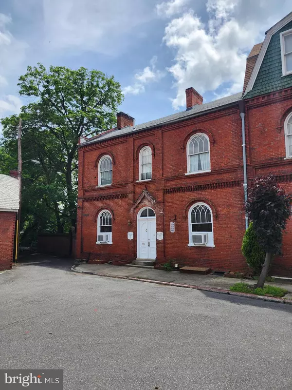 Cumberland, MD 21502,71 PROSPECT SQ