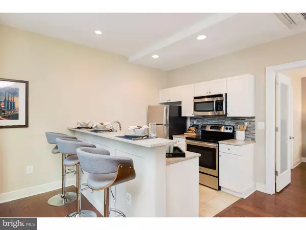 Philadelphia, PA 19103,1900-20 ARCH ST #712