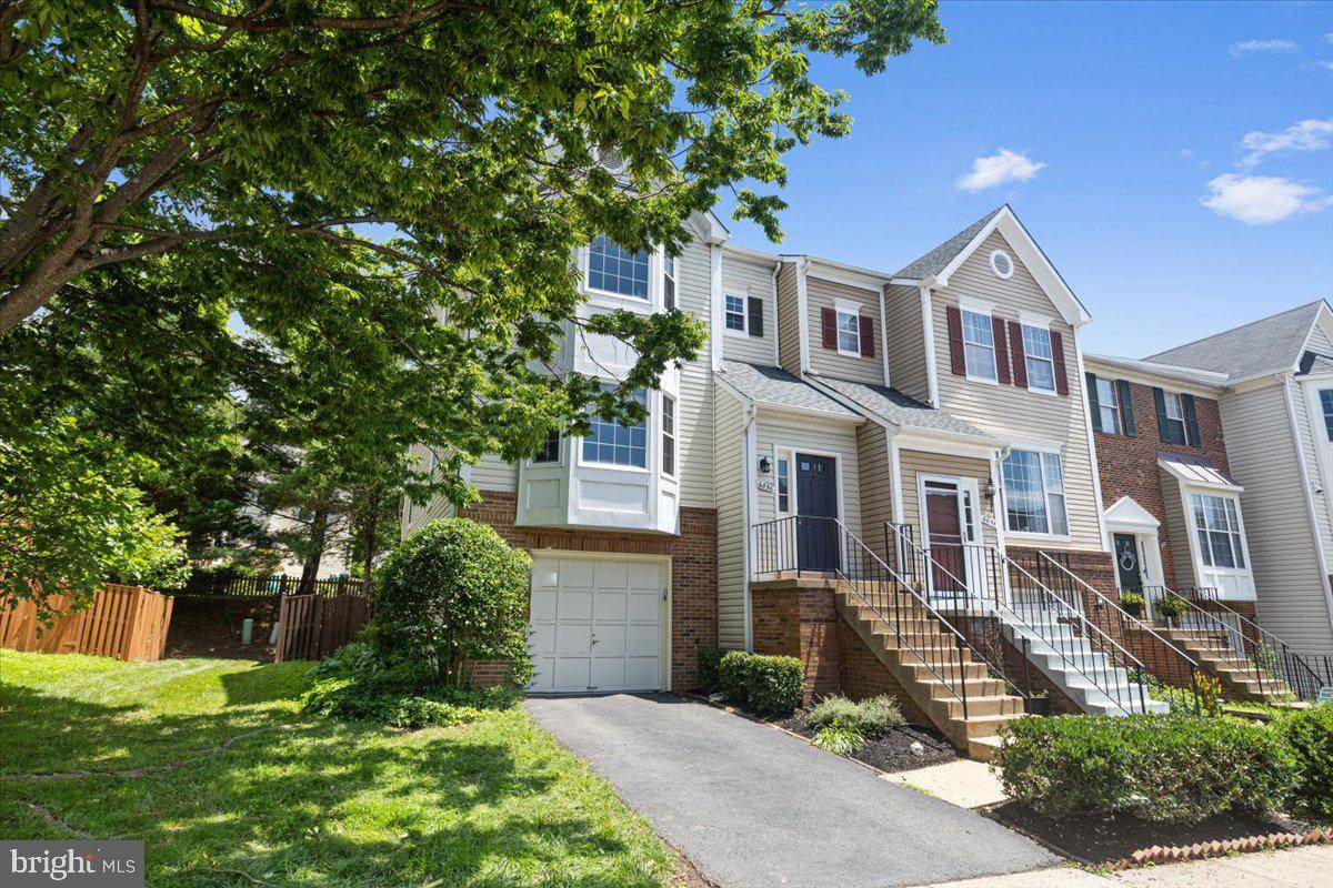 Centreville, VA 20121,6856 KERRYWOOD CIR