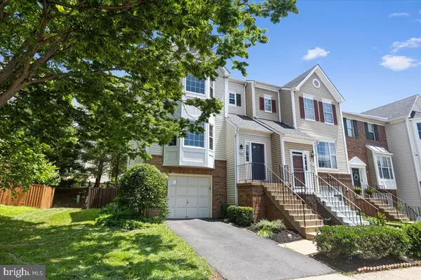 Centreville, VA 20121,6856 KERRYWOOD CIR