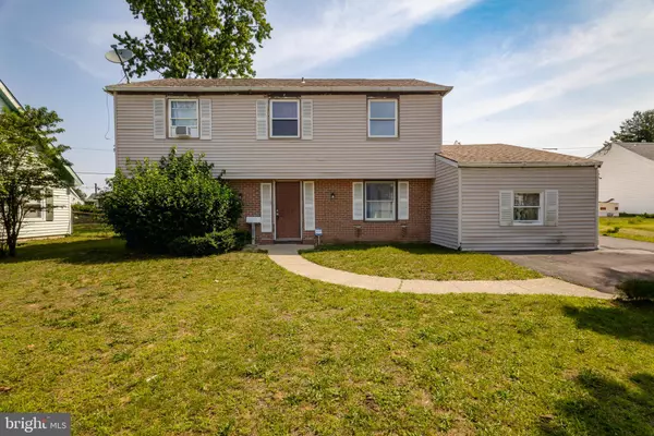 18 BENDIX LN,  Willingboro,  NJ 08046