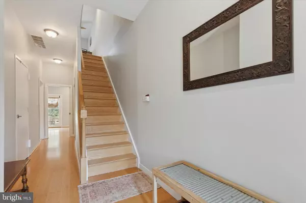 Philadelphia, PA 19127,4557 HIGH ST