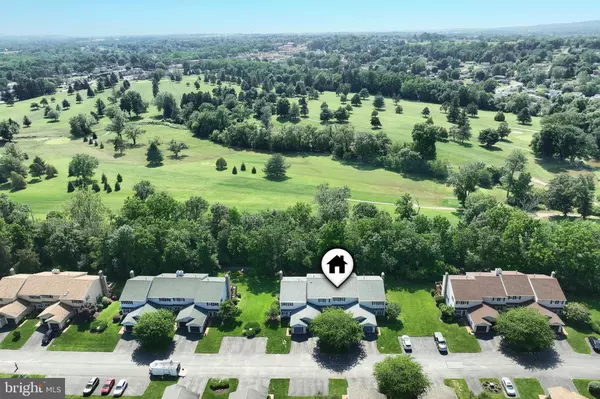 York, PA 17408,2632 GRANDVIEW PARK DR #11