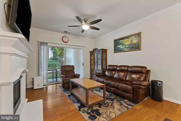 12921 CENTRE PARK CIR #102, Herndon, VA 20171