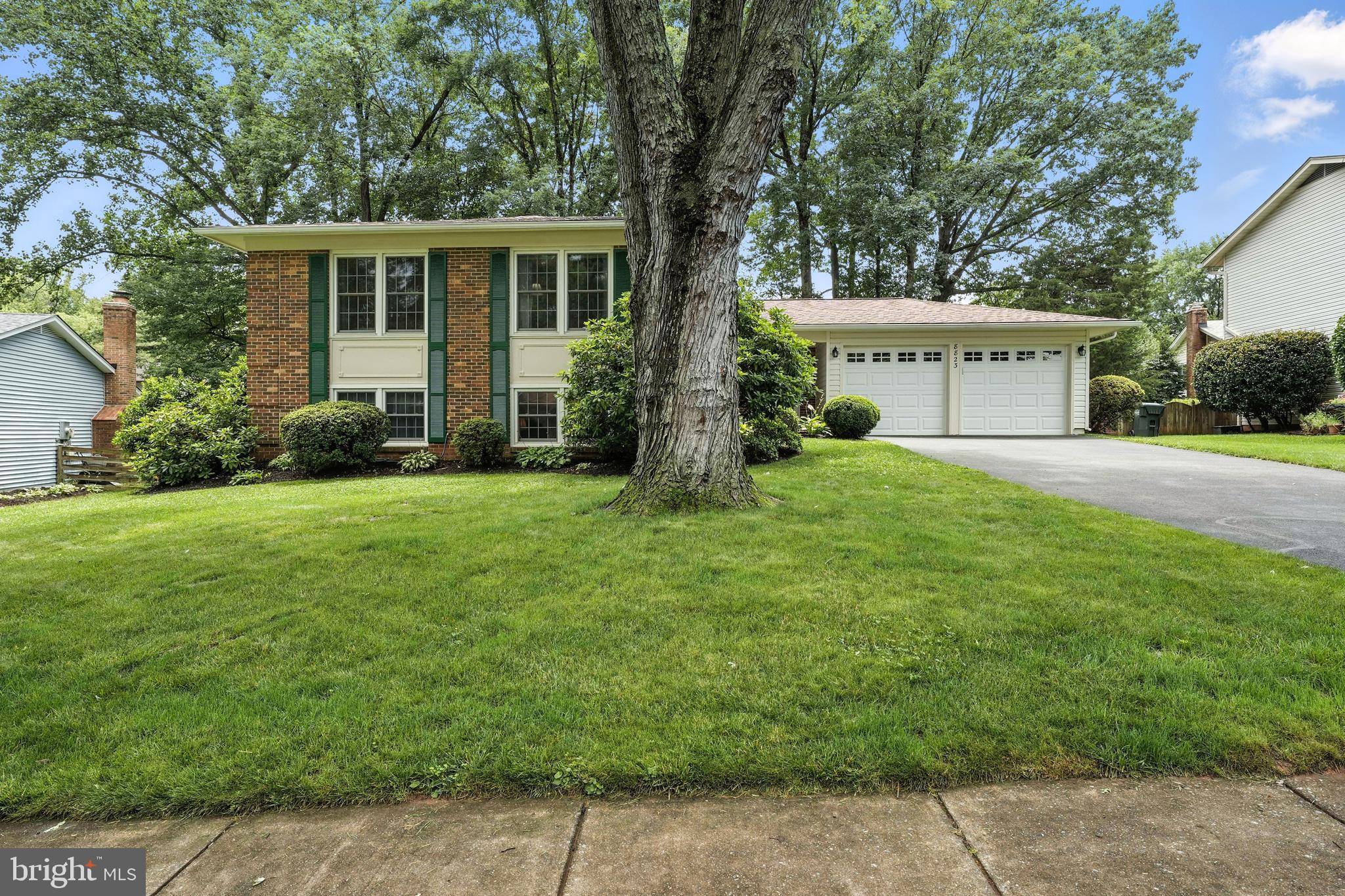 8823 NEWPORT CT, Springfield, VA 22153