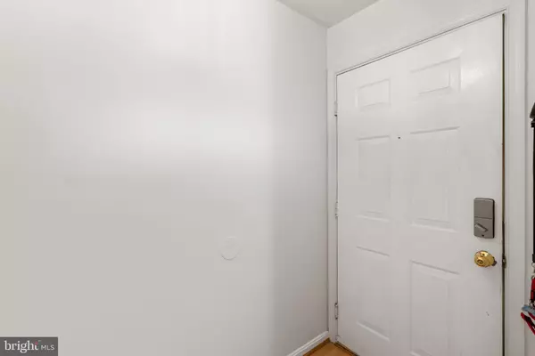 Silver Spring, MD 20906,8 NORMANDY SQUARE CT #C